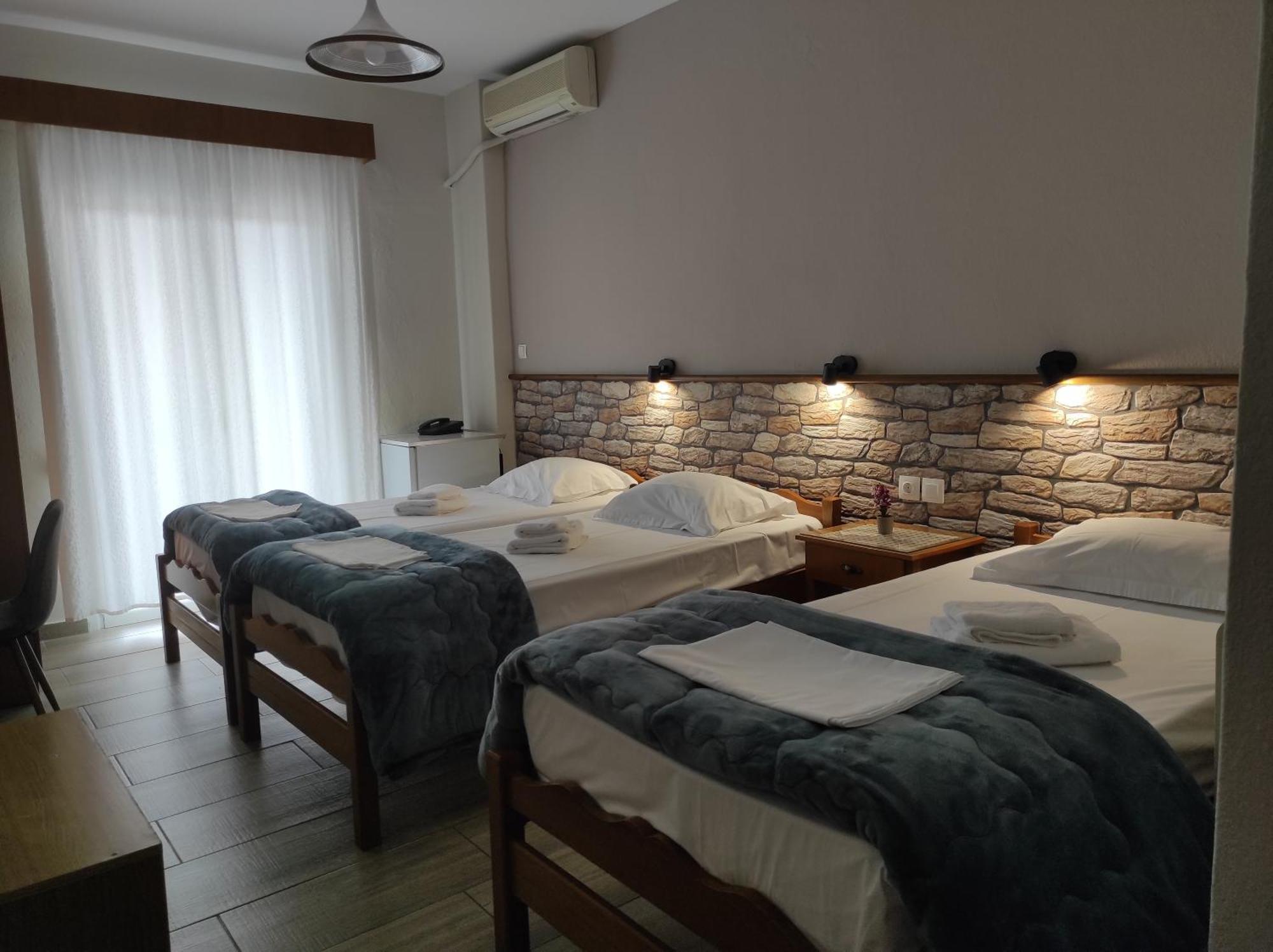 Ενοικιαζόμενα Δωμάτια Ενιπεύς- Rooms Enipeas Litókhoron Eksteriør bilde